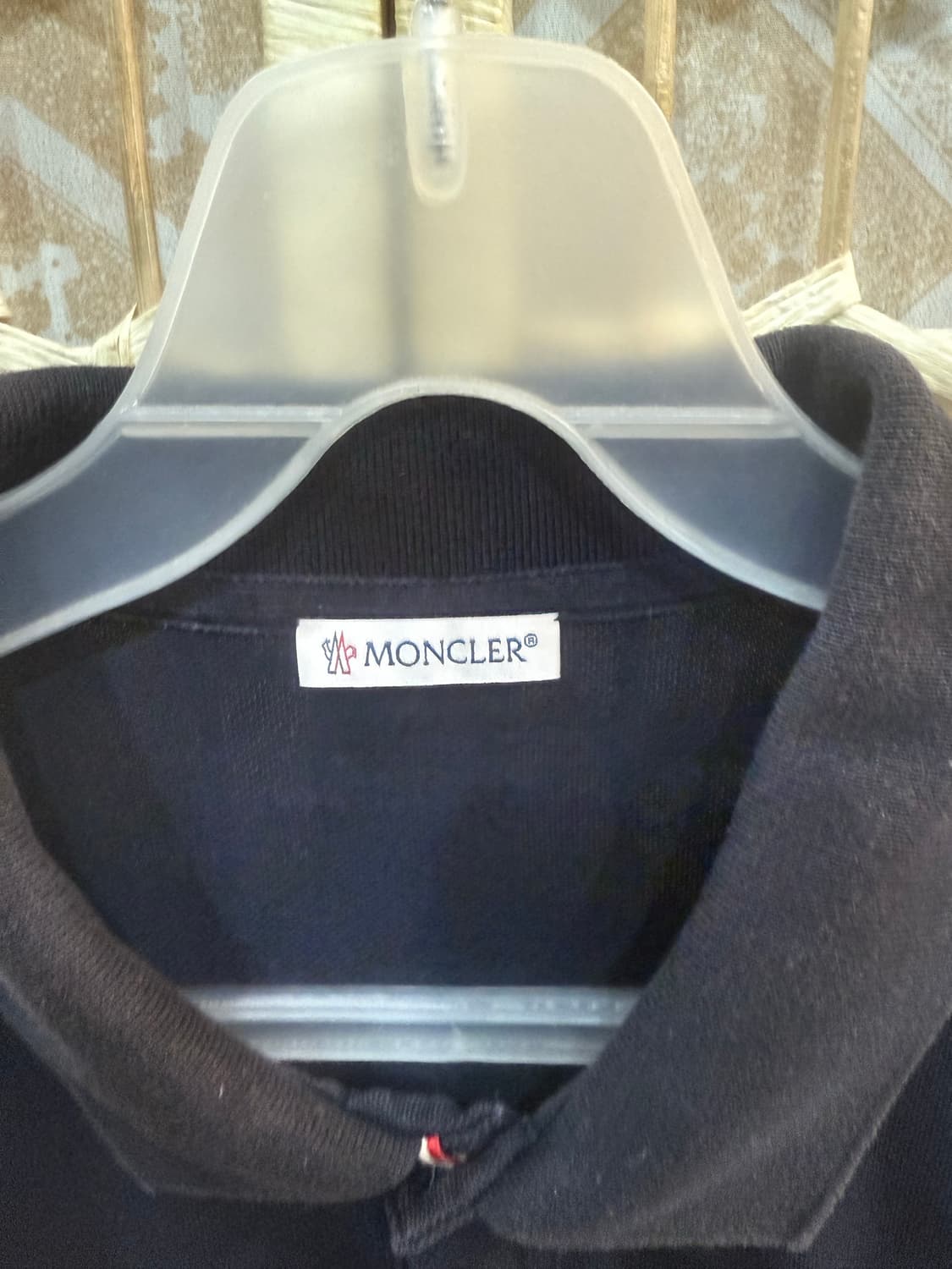 105 정품 몽클레어 반팔 팝니다 상품이미지2
