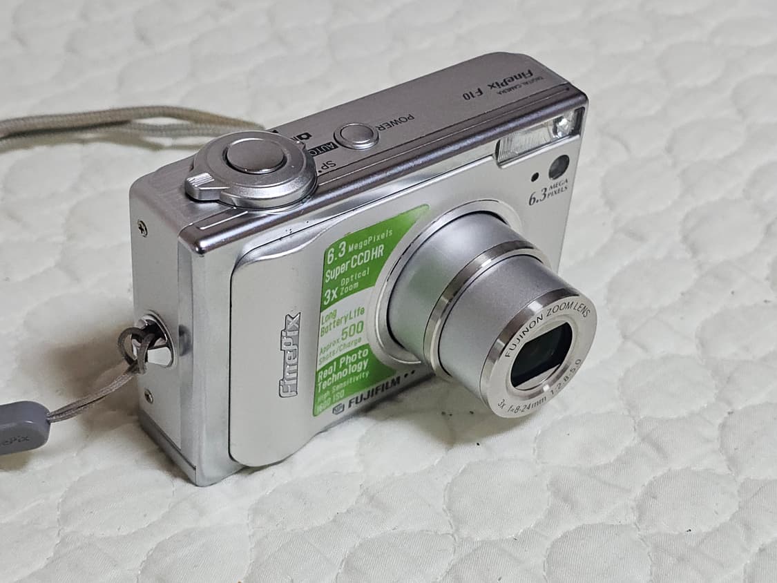 후지필름 FinePix F10 디지털카메라(XD카드256MB) 상품이미지2