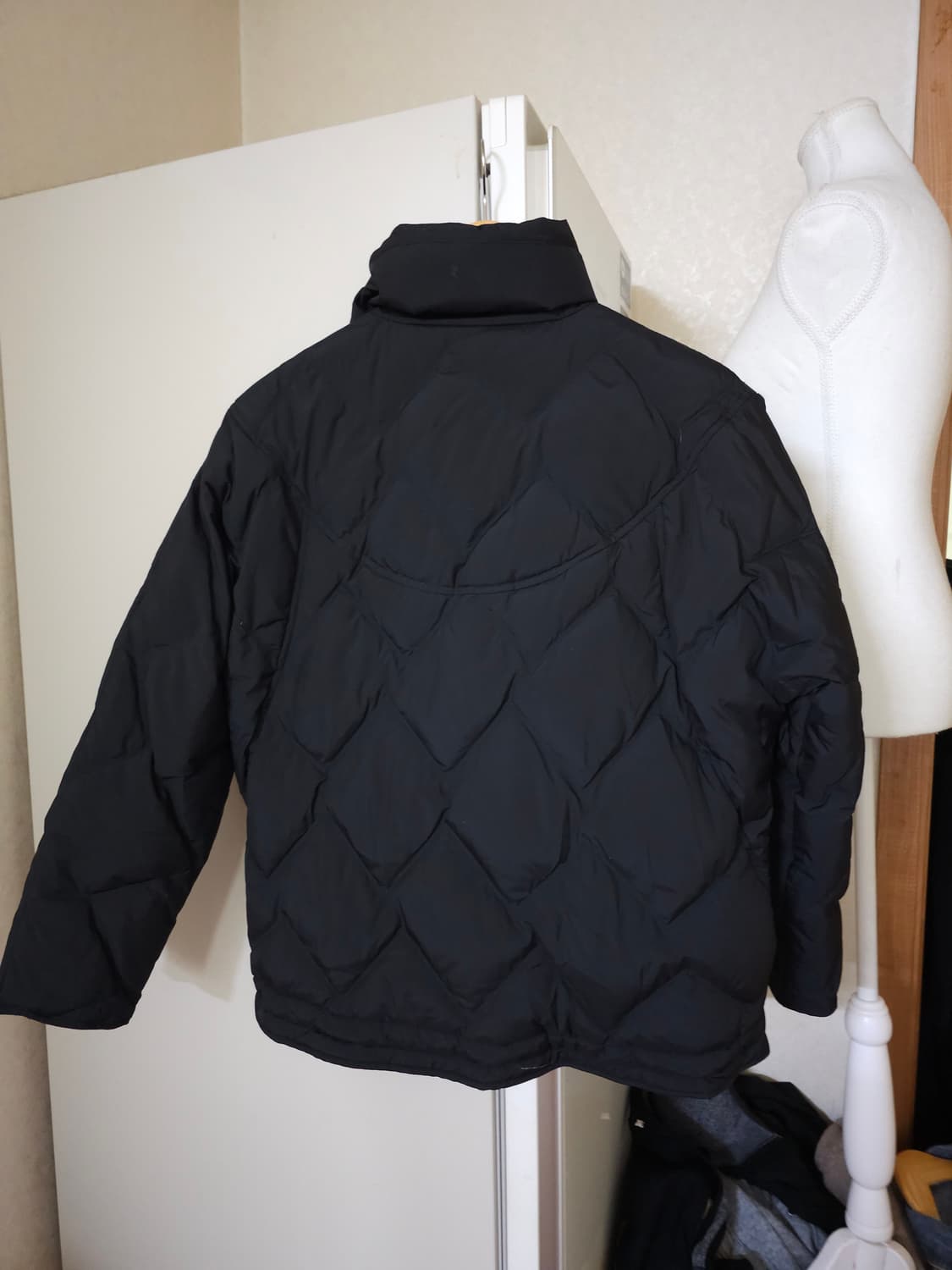 스테파넬 블랙 퀼팅 다운 패딩 상품이미지5