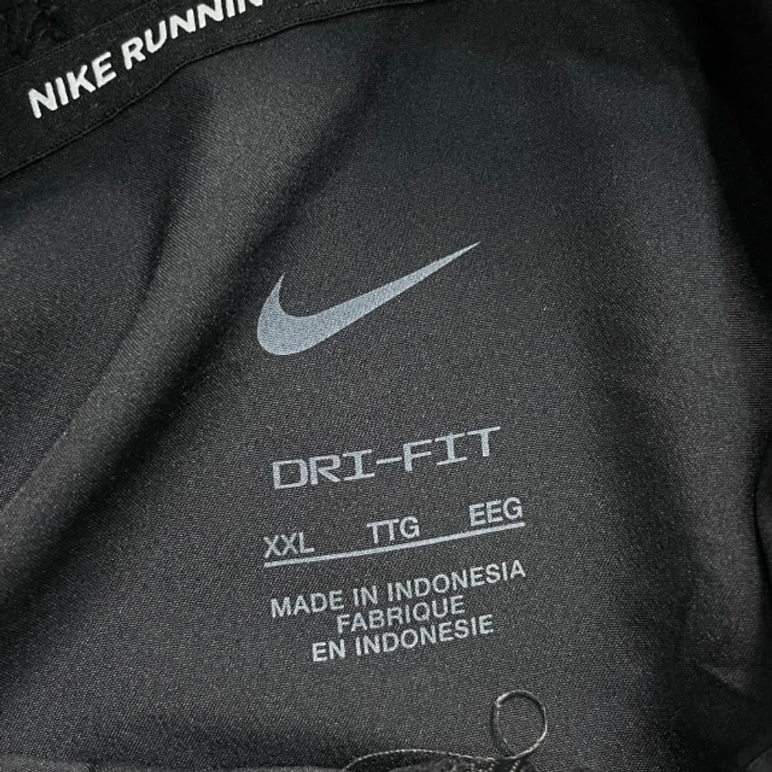 105 나이키 러닝 드라이핏 자켓  상품이미지3