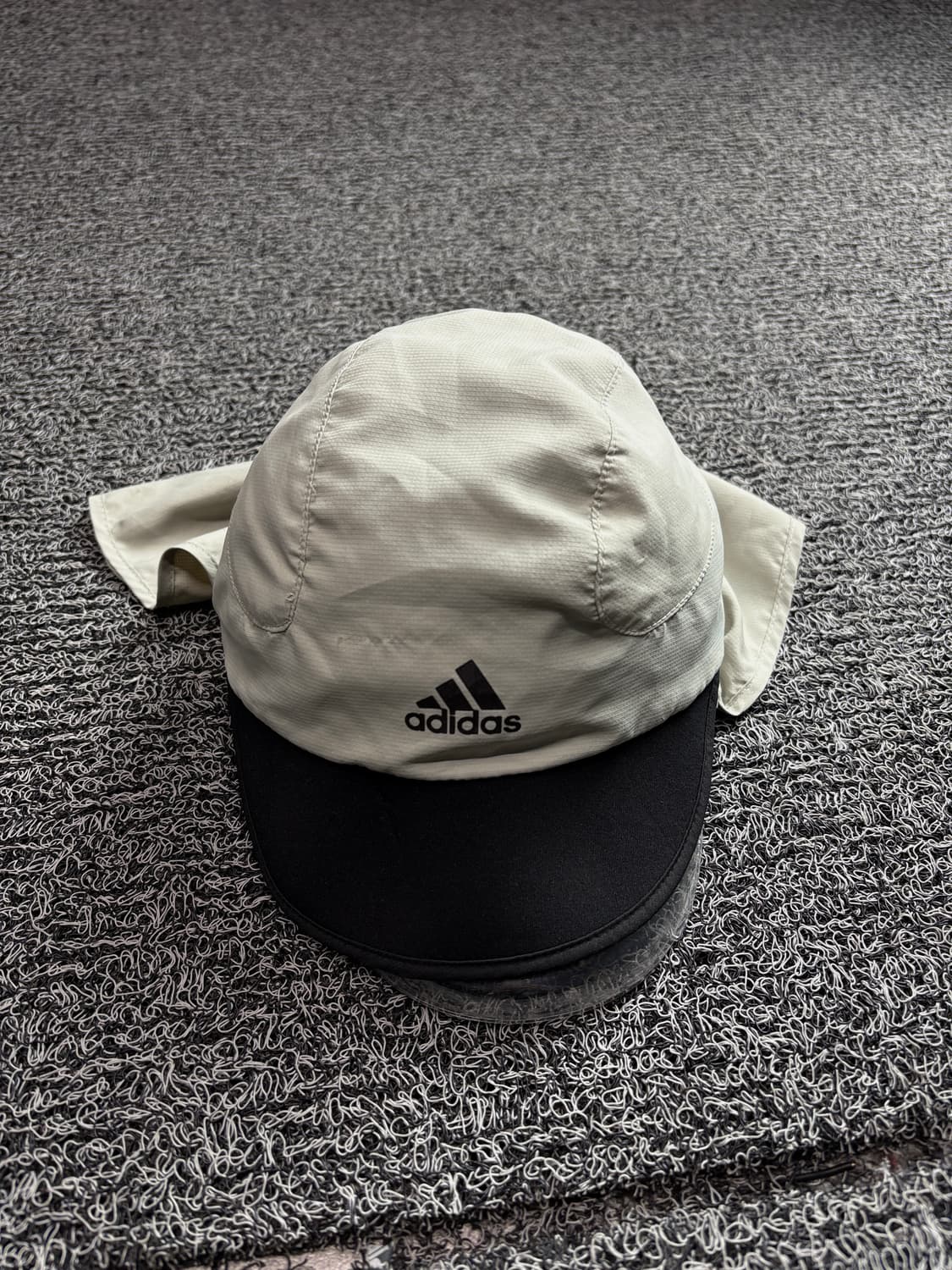 아디다스 이어플랩 트레이스 카키 2481 상품이미지2