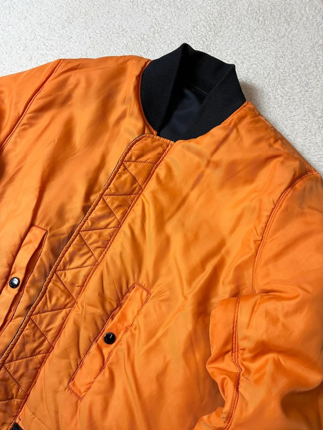 알파 인더스트리  MA-1 플라이트 재킷 PN7046 상품이미지6