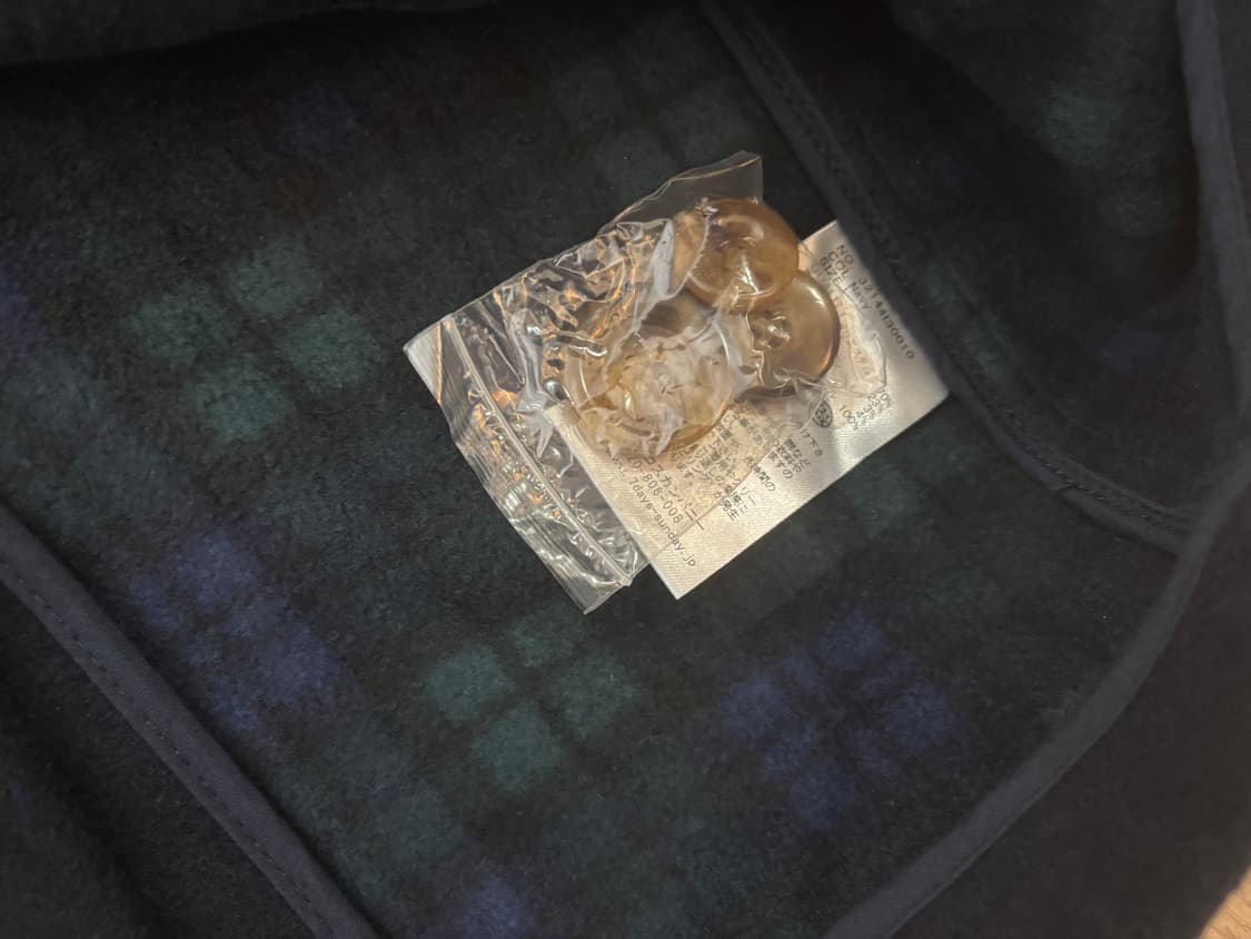 상태최상 모직 더블버튼 울 피코트 자켓 코트  여성 라지 갸루 상품이미지5