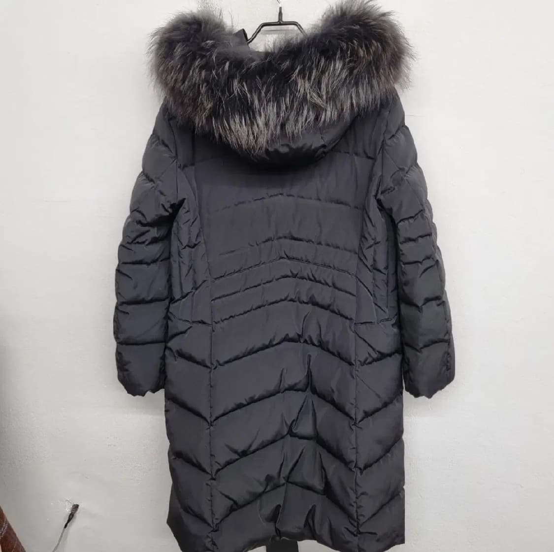 나이스클랍 블랙 롱패딩 95 66사이즈 덕다운 라쿤퍼 상품이미지2