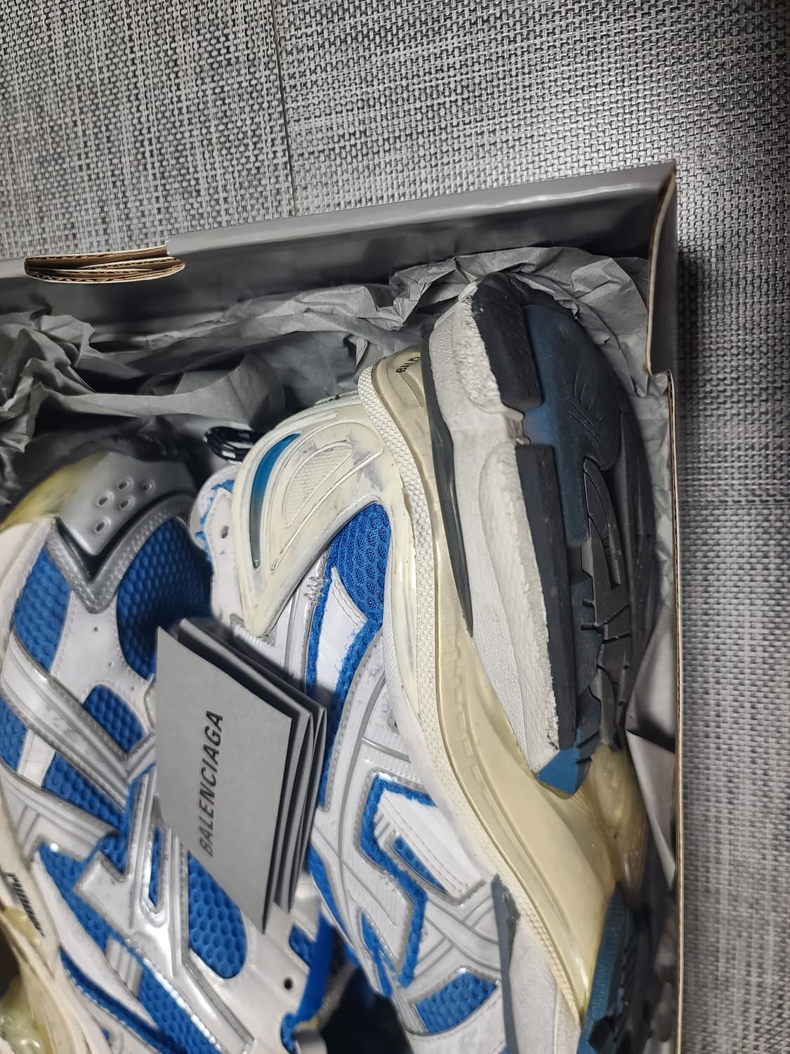 발렌시아가 뉴러너 블루 44 스니커즈 발렌시아가 러너 상품이미지9