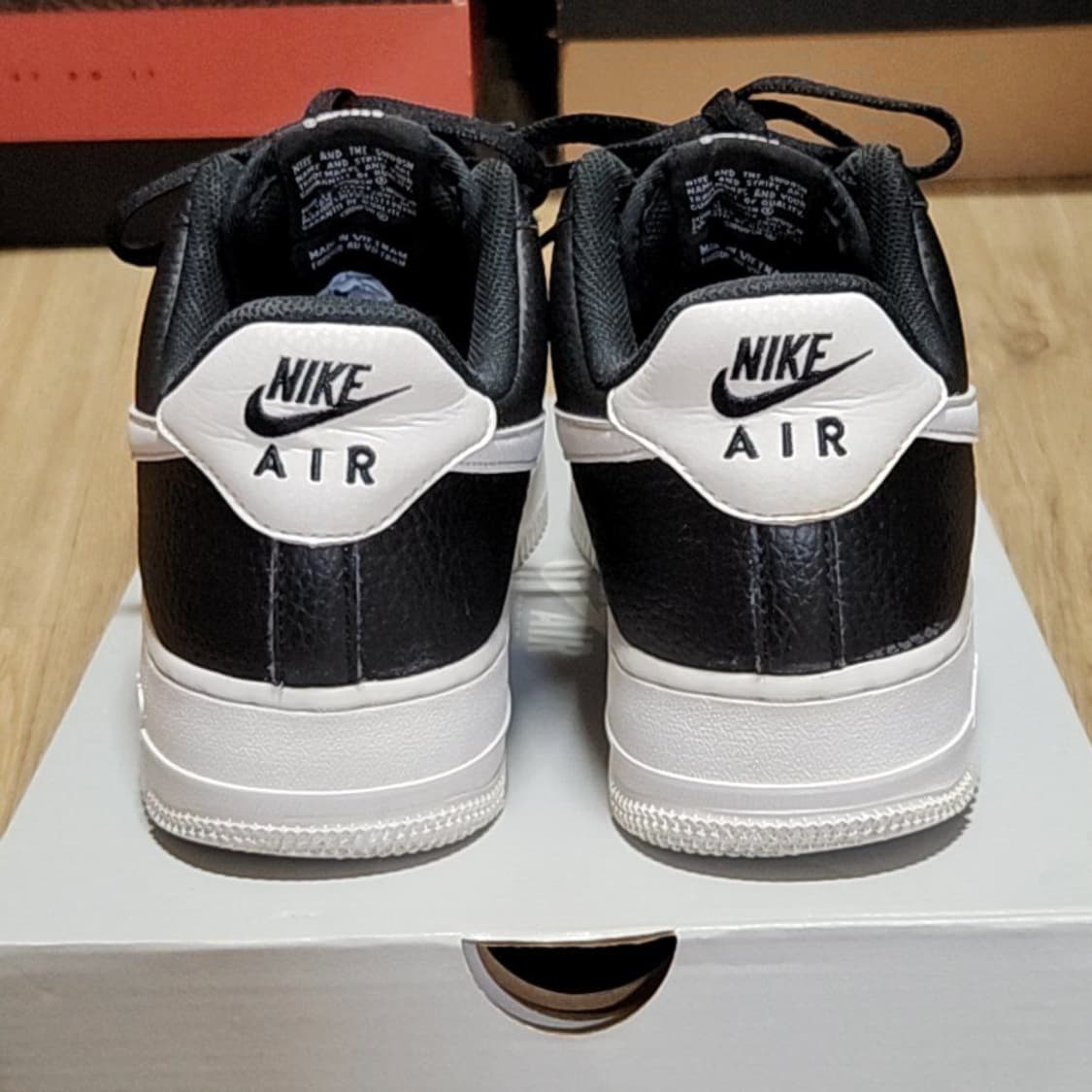 나이키 275 에어포스 블랙화이트 상품이미지5