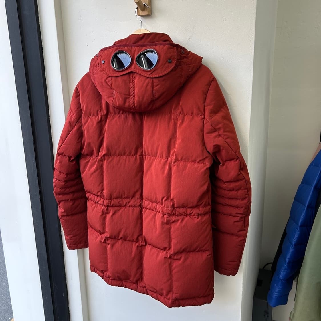 15941 - C.P 컴퍼니 덕다운 고글 패딩 상품이미지6