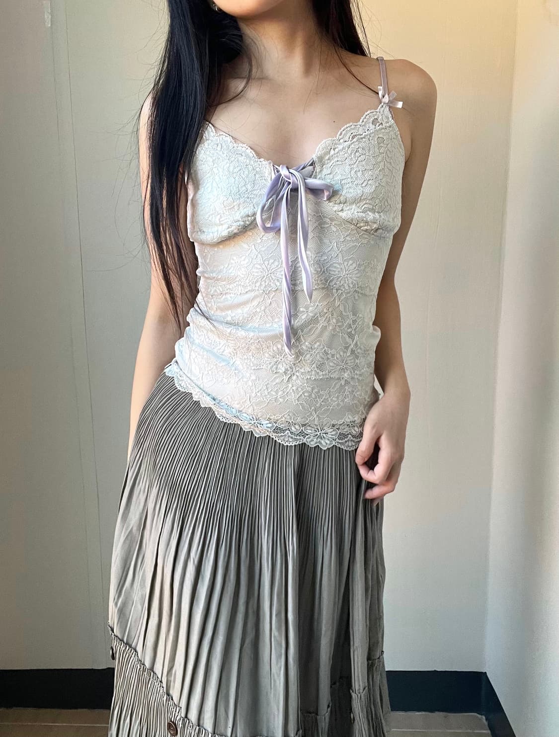 Ribbon lace slim top 상품이미지4