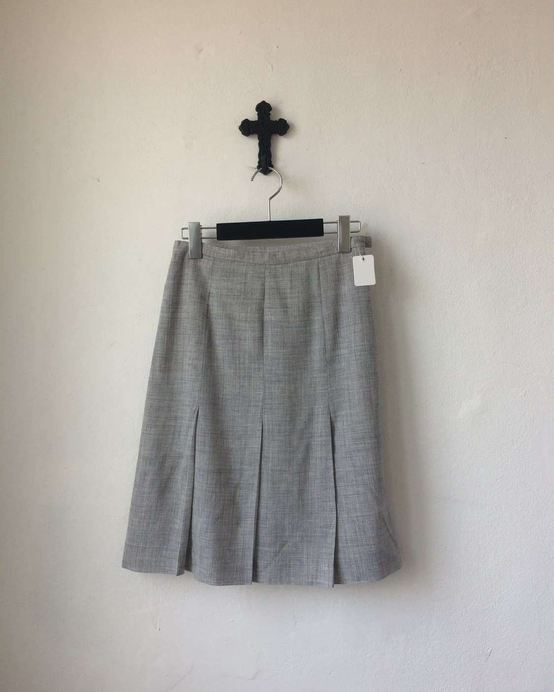 Pleats midi skirt 상품이미지1