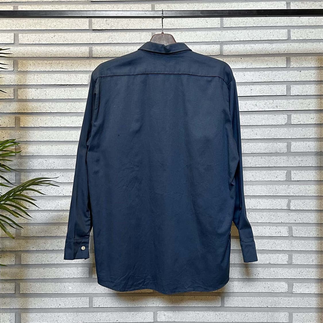 CANADA VINTAGE 베이직 긴팔 셔츠 투포켓 디테일 네이비 상품이미지3
