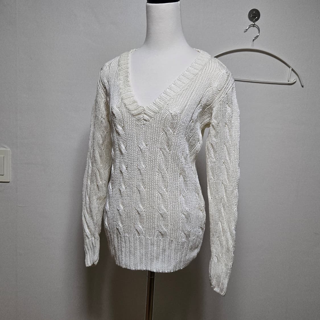 랄프로렌 린넨 브이넥 니트 상품이미지1