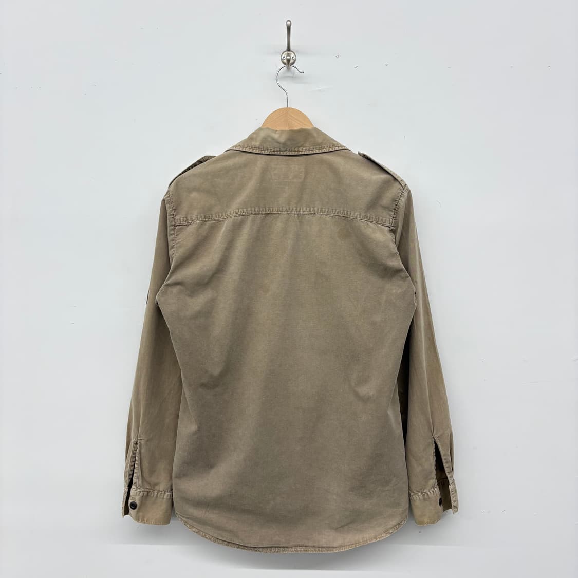 히스테릭 글래머 패치 셔츠 카키 남/S 상품이미지2
