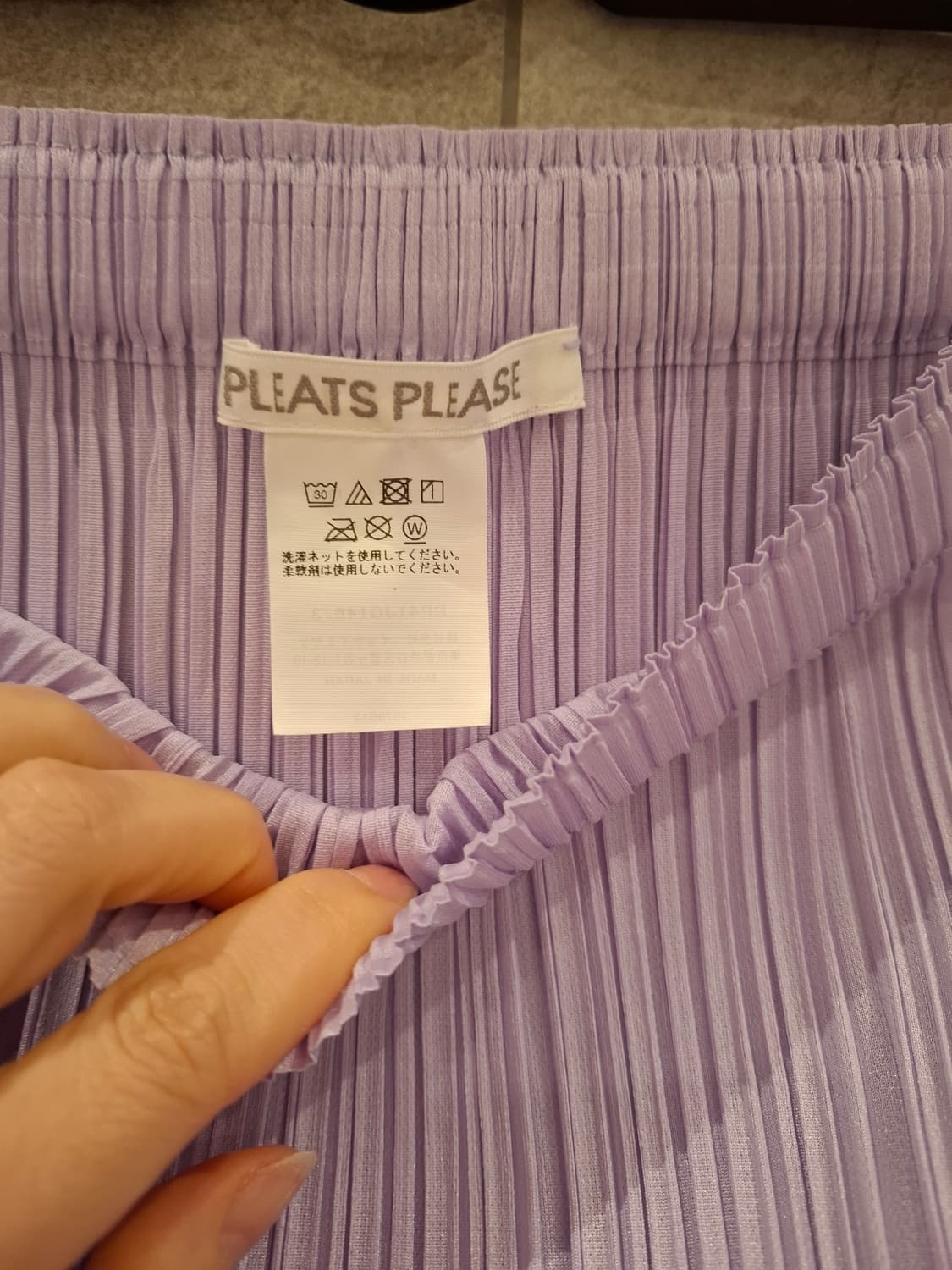 플리츠플리즈 24년4월 스트레이트 스커트 이세이미야케 상품이미지5