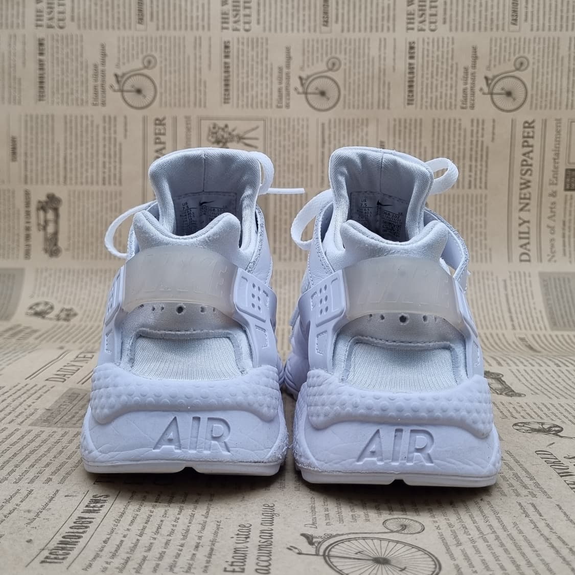 나이키에어 허라취 올흰 운동화 실사이즈245 상품이미지4