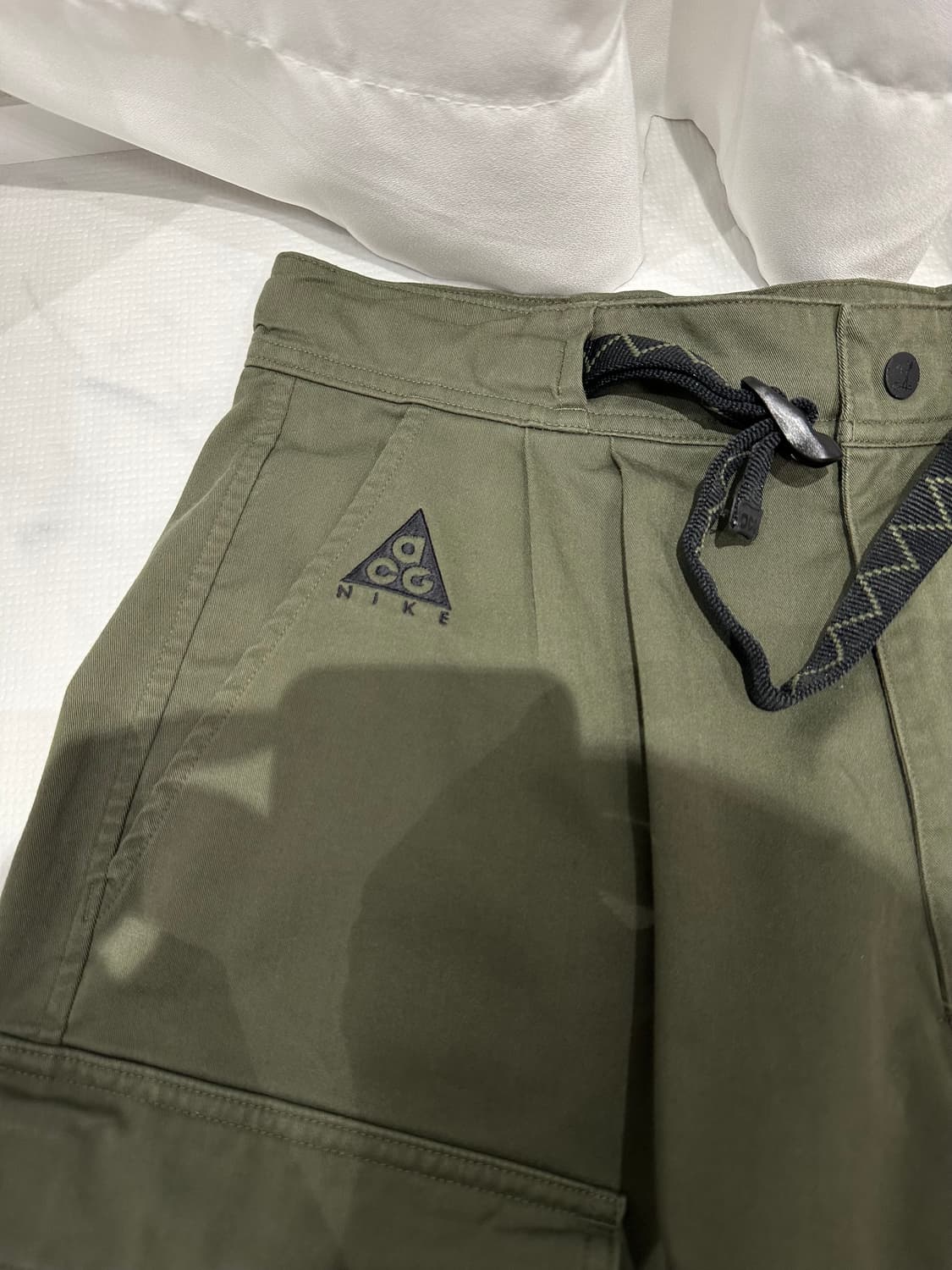 나이키 ACG 카고팬츠 S 사이즈 상품이미지2