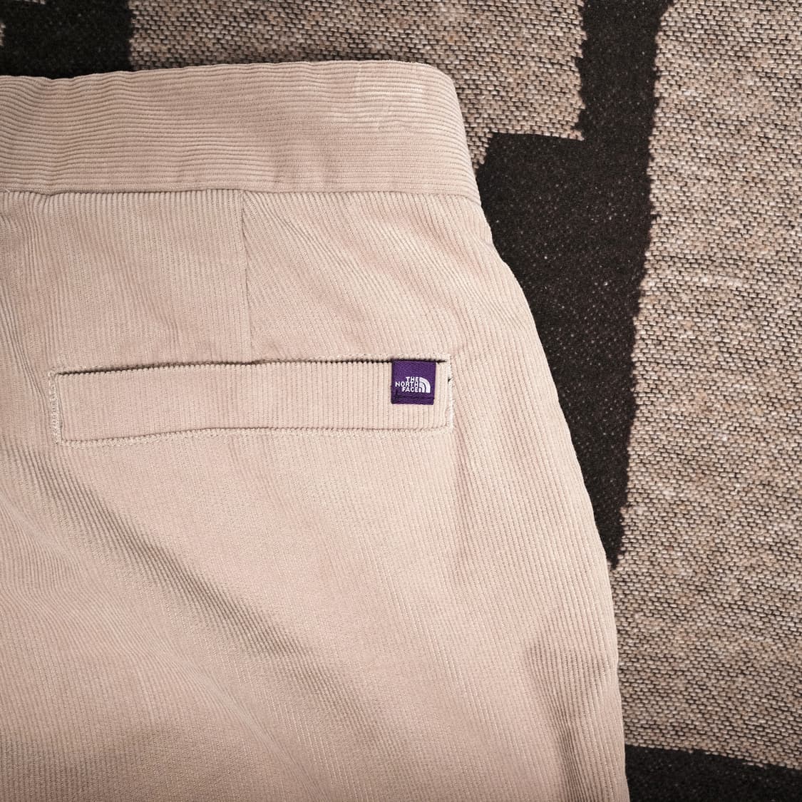 노스페이스 퍼플라벨 코듀로이 필드 턱 팬츠 wm사이즈 (추천 26-28) 상품이미지7
