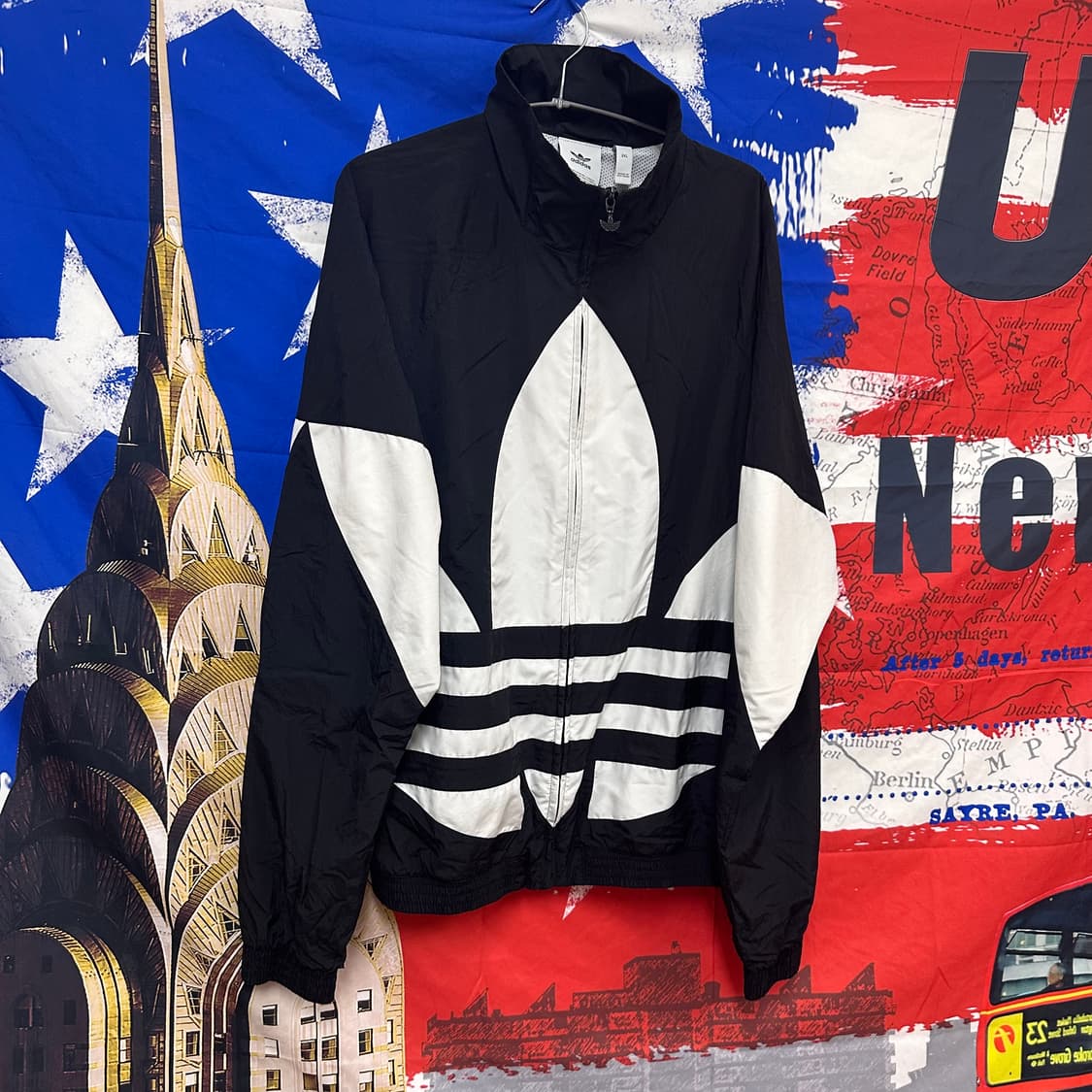 s급 아디다스 트레포일 오버핏 바람막이2XL110 상품이미지3