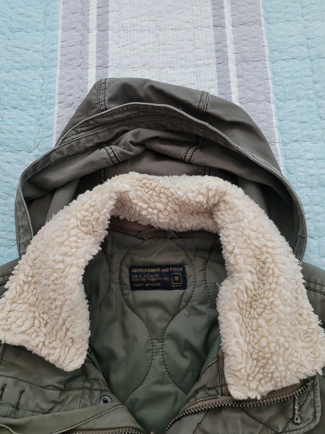 아베크롬비 신형 밀리터리 유틸리티 누빔야상자켓 M 105사이즈 상품이미지3