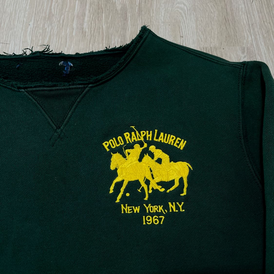 폴로 랄프로렌 크롭 데미지 커팅 럭비 롱슬리브 긴팔티 [그린] L/100 상품이미지4