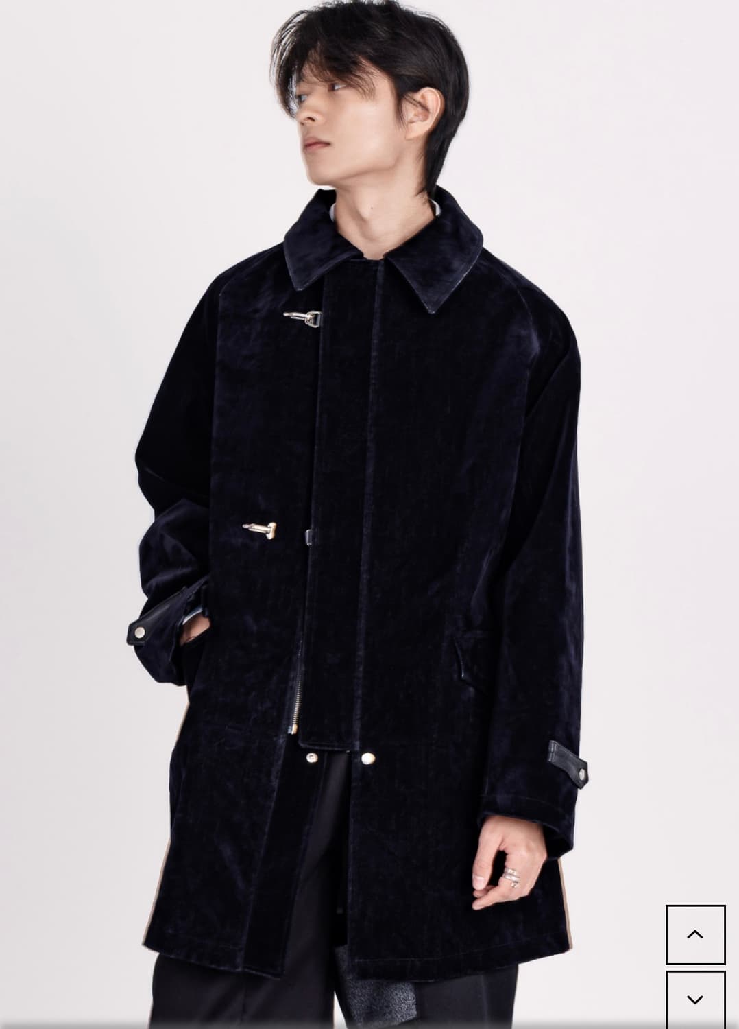 HACIENDA Leather-Trimmed Velour Coat 상품이미지8