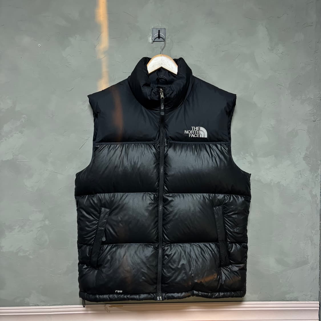 노스페이스 700 눕시 구스다운 패딩조끼 블랙 상품이미지1