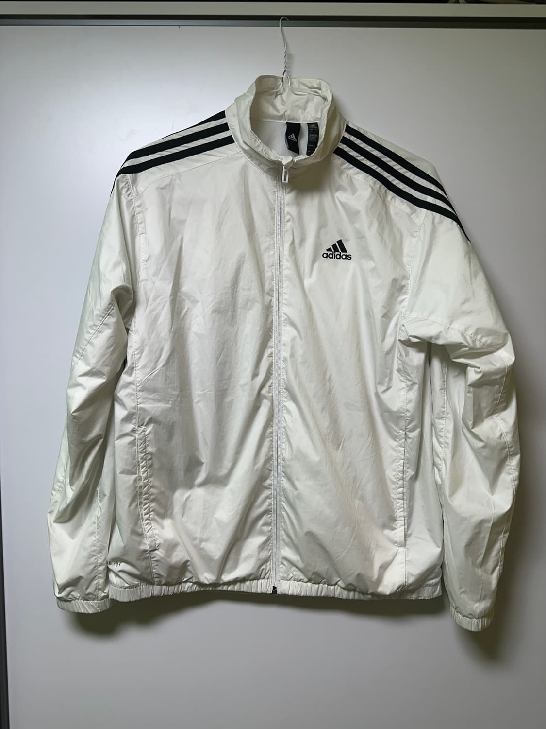 아디다스 흰색 바람막이 L 상품이미지1