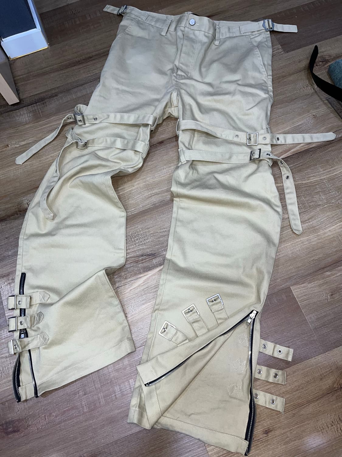 선데이 오프클럽 본디지 팬츠 상품이미지3