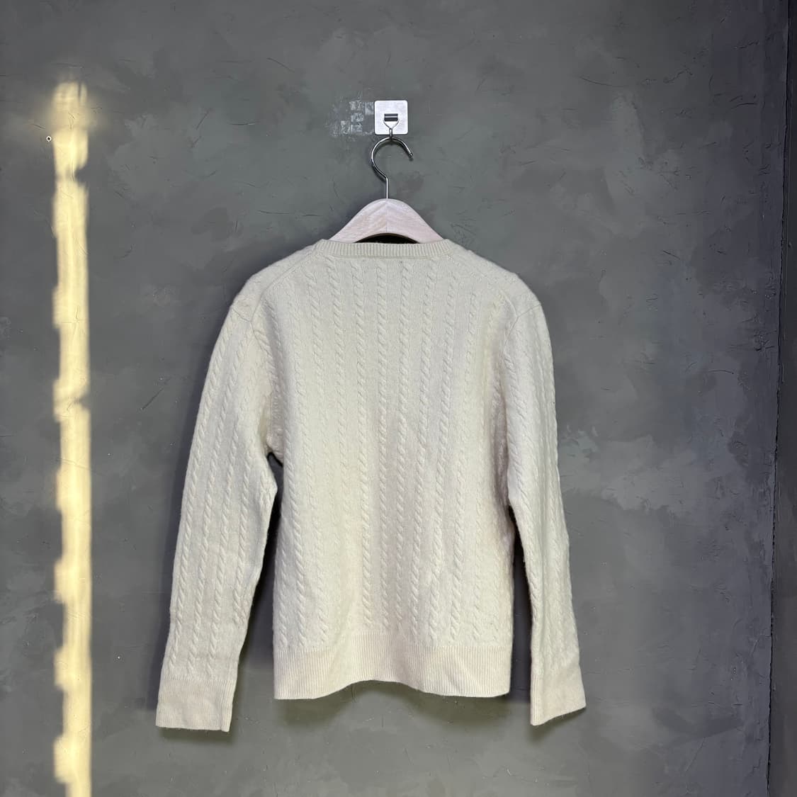 폴로 랄프로렌 울 혼방 꽈배기 니트 아이보리 상품이미지5