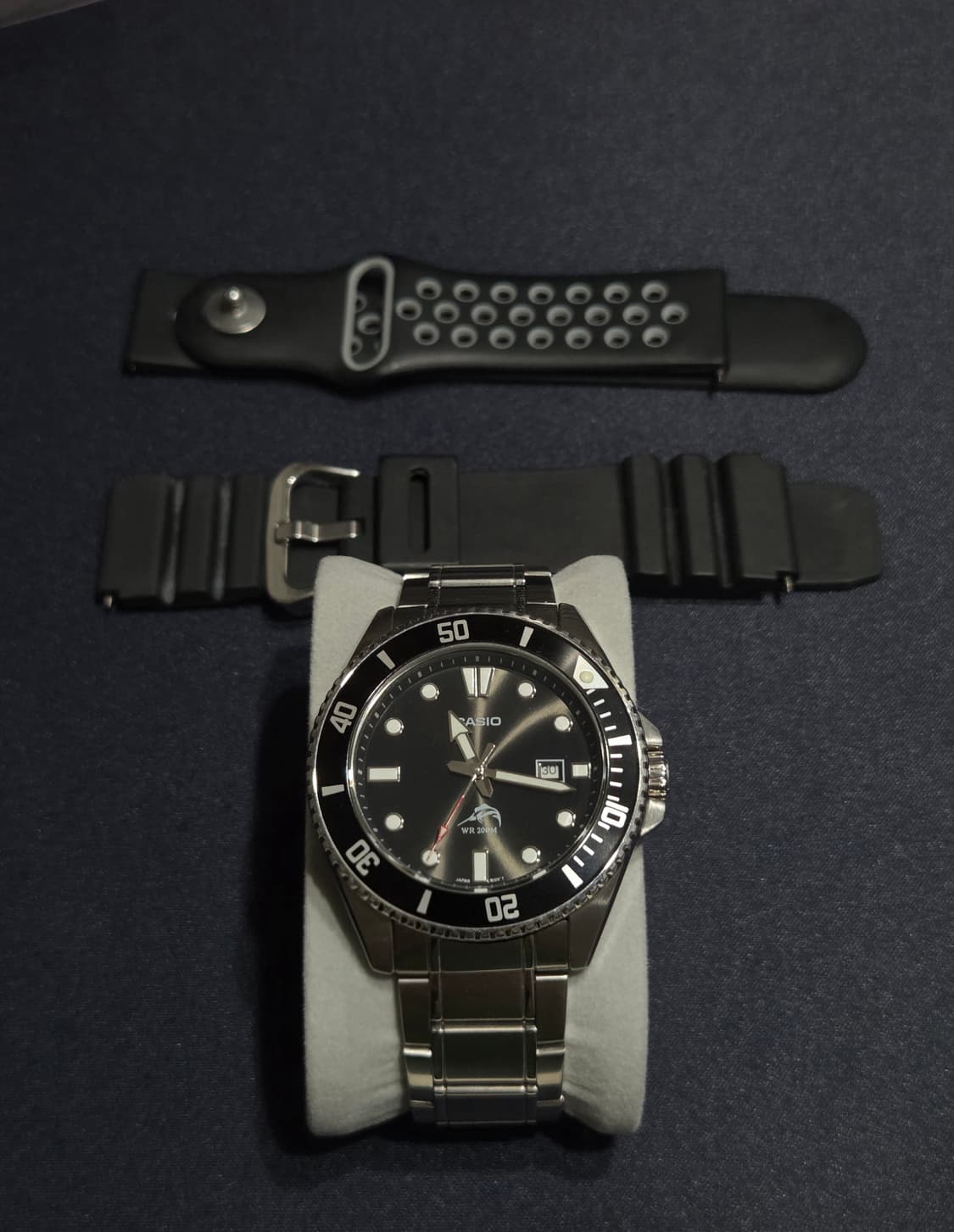 카시오 흑새치MDV-106  + 추가 스트랩 2개+신품 스트랩 1개 상품이미지1