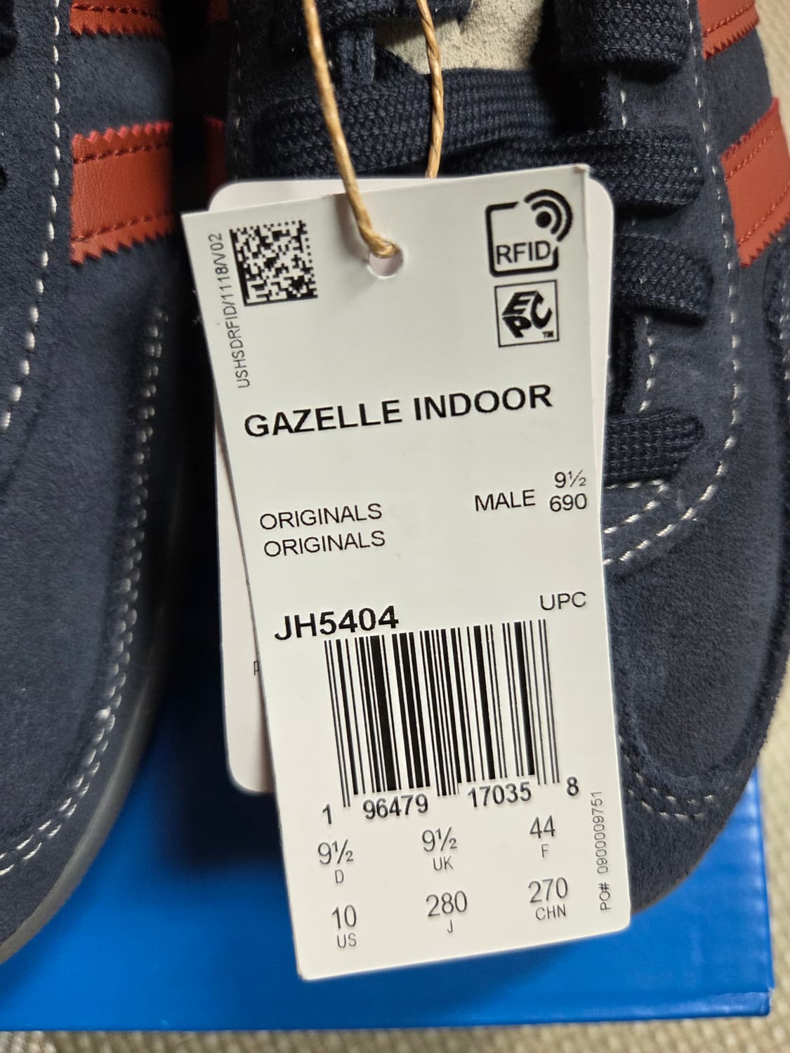 아디다스 가젤 인도어 레전드 잉크 프리러브드 루비 팝니다. 상품이미지3