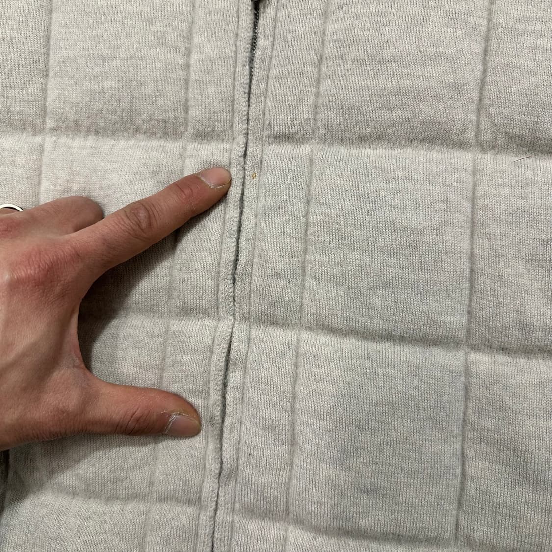 [우먼90] 캘빈클라인 니트조끼(두께감o) 상품이미지5