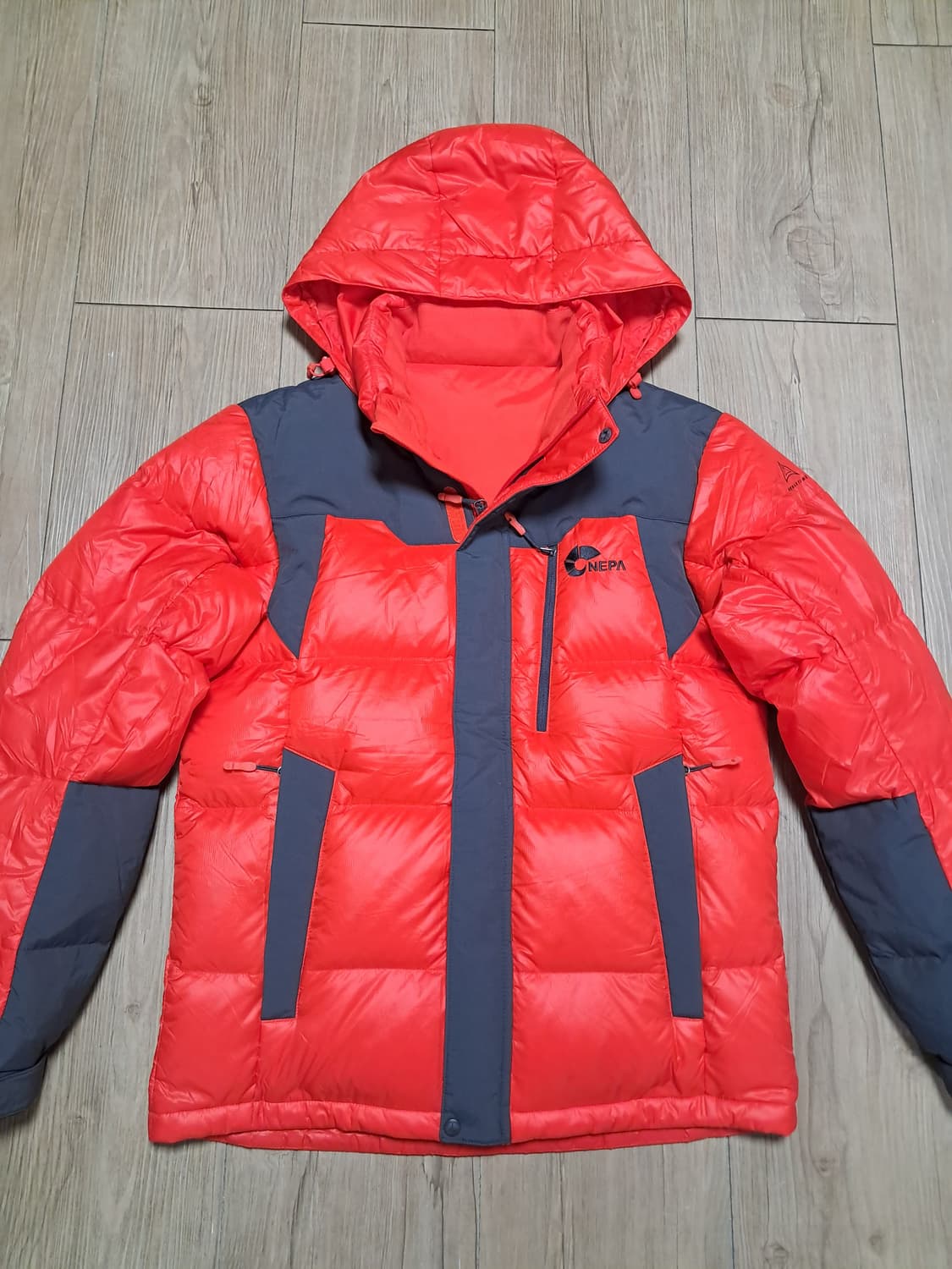 네파 여성 숏패딩 90 상품이미지3