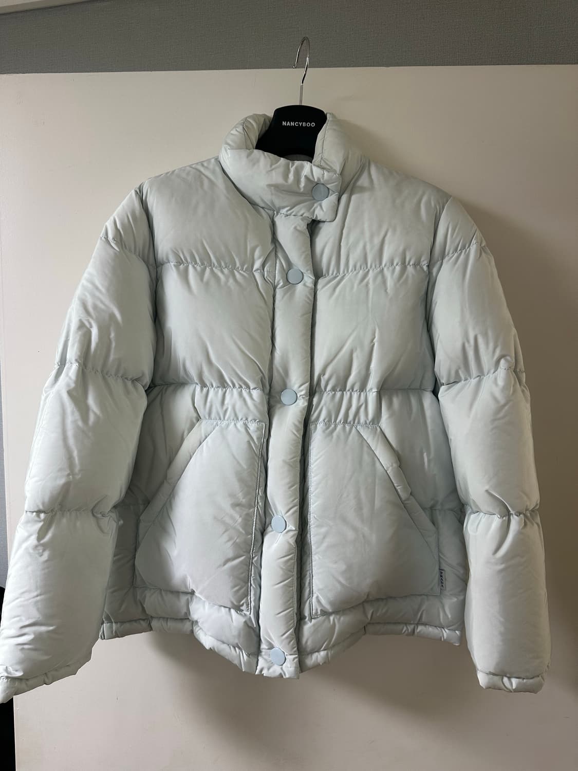 프라다 다운 숏패딩 상품이미지1