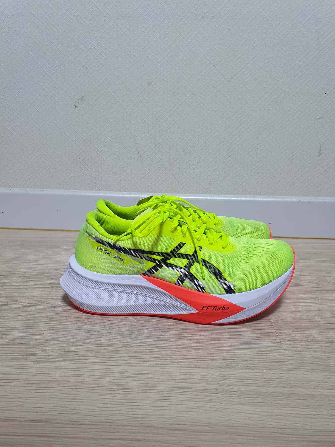 아식스 매직 스피드4 런닝화 270 상품이미지1