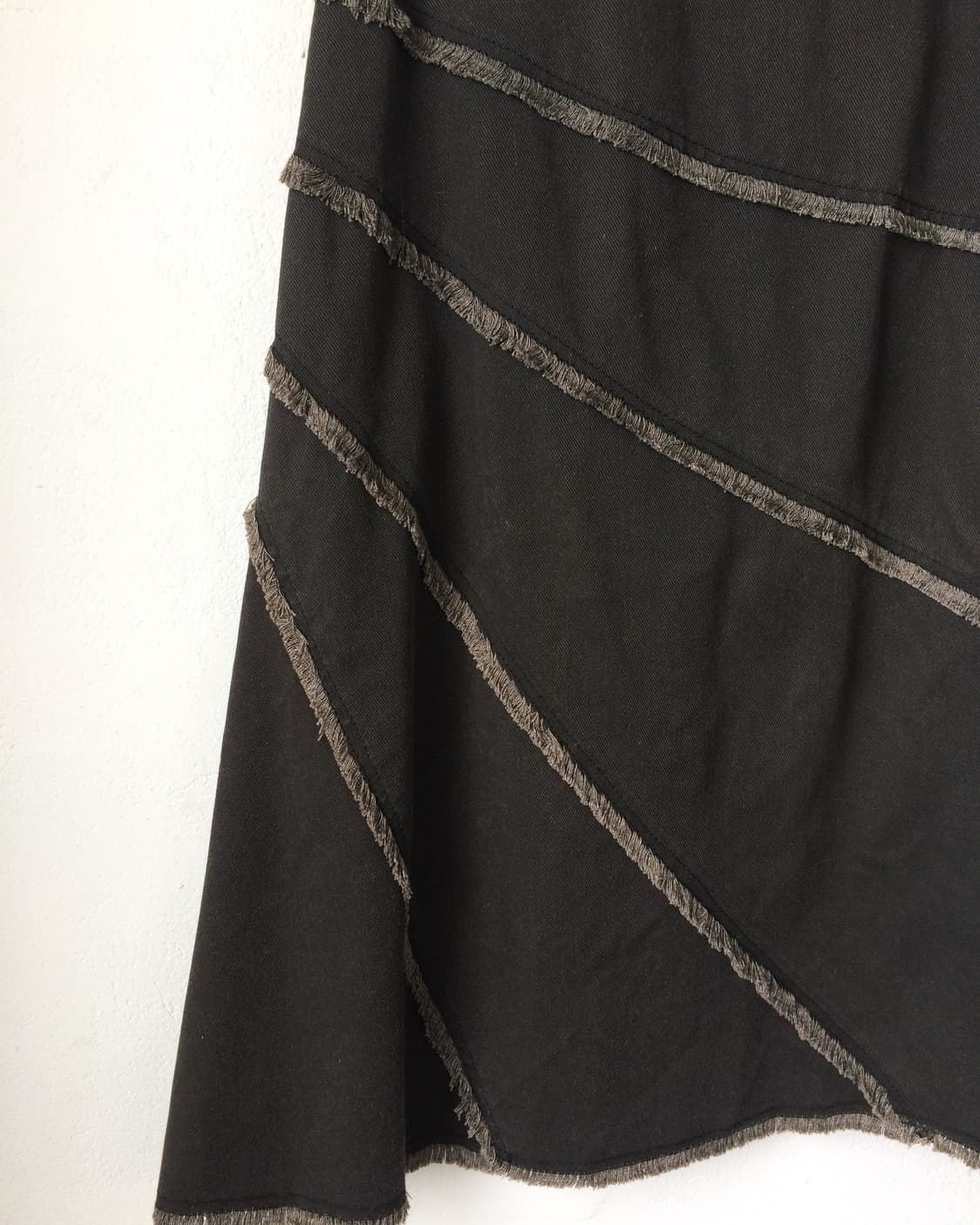 Line detail skirt 상품이미지3