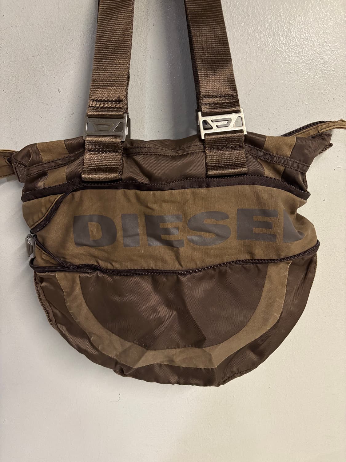 DIESEL big logo shoulder bag 상품이미지3