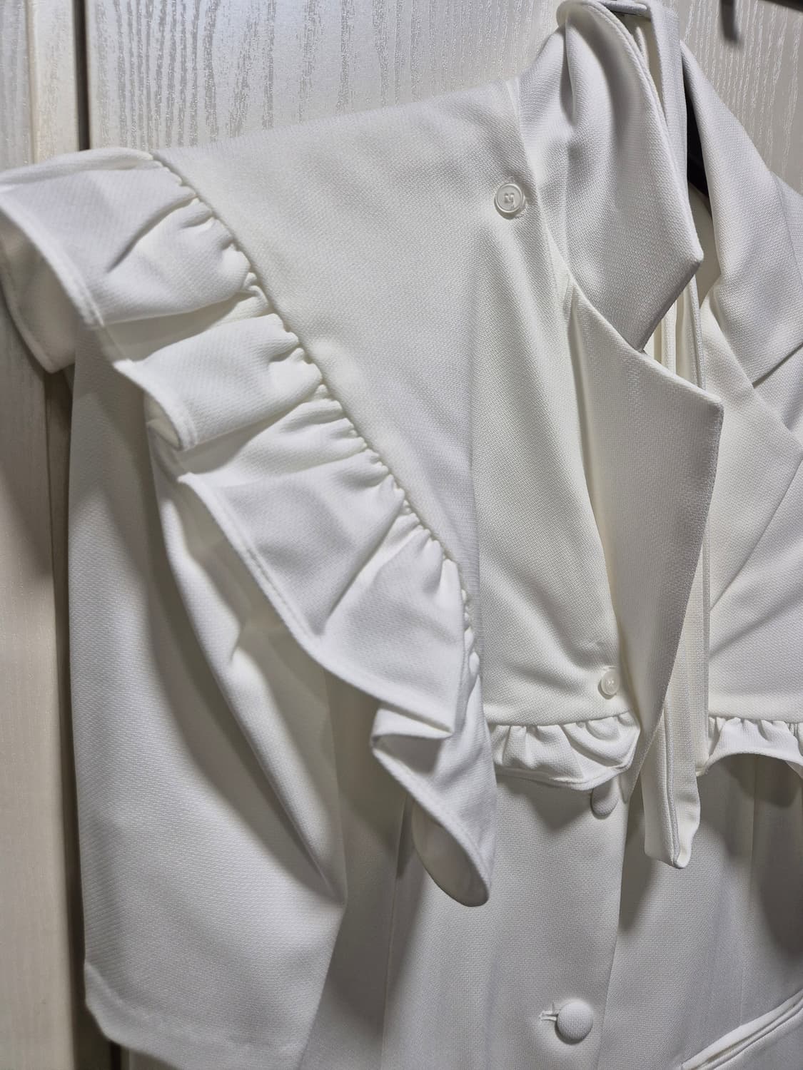 (타임세일)(새상품)DINT 딘트 화이트 프릴 블라우스 자켓 상품이미지7