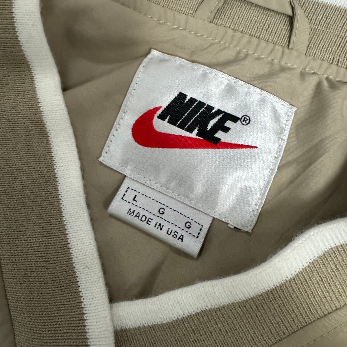나이키 00s 올드스쿨 베이지 웜업 L 상품이미지9