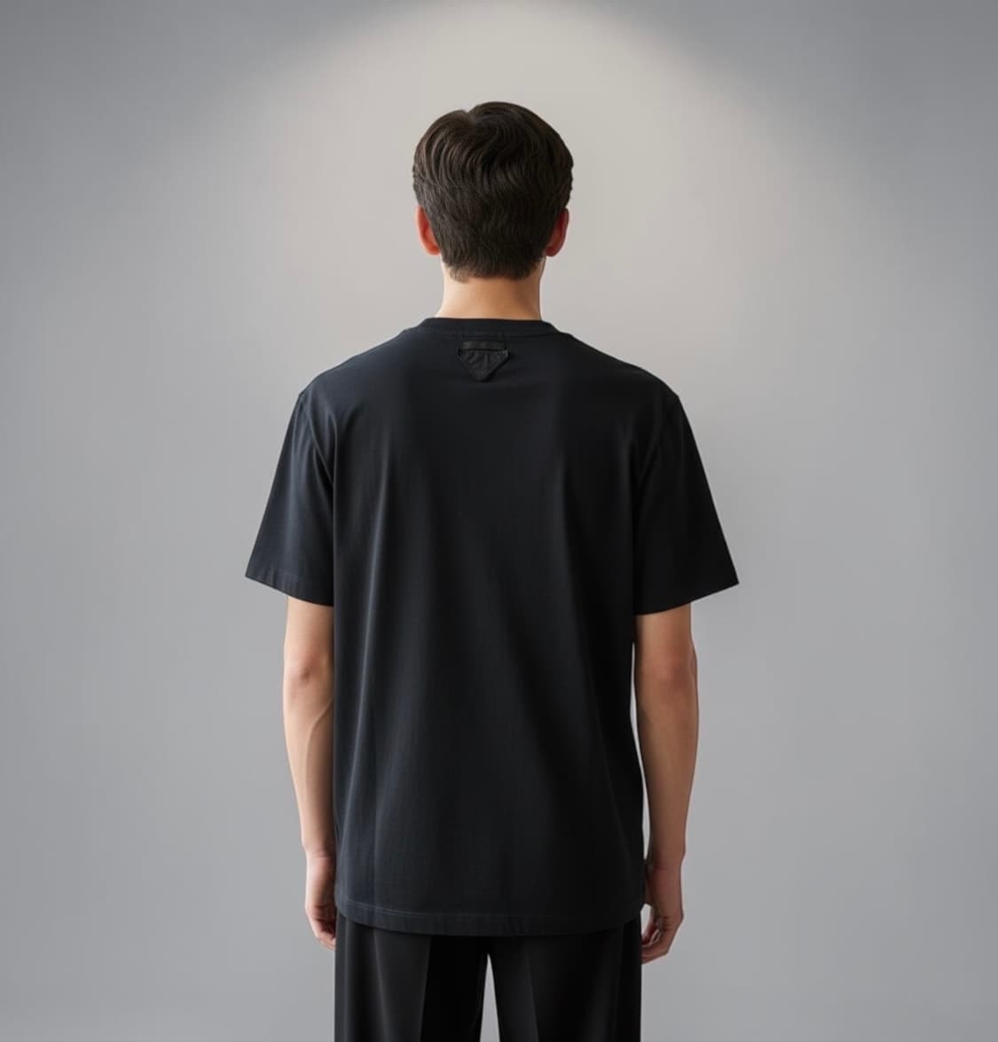 XL/ 프라다 고스트 삼각로고 라운드 반팔 상품이미지1