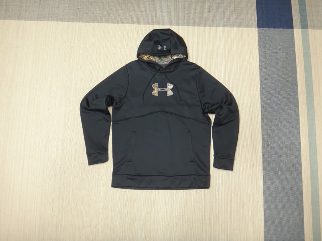 (M/95) 언더아머 남성 빅로고 기모안감 후드티 블랙 상품이미지1