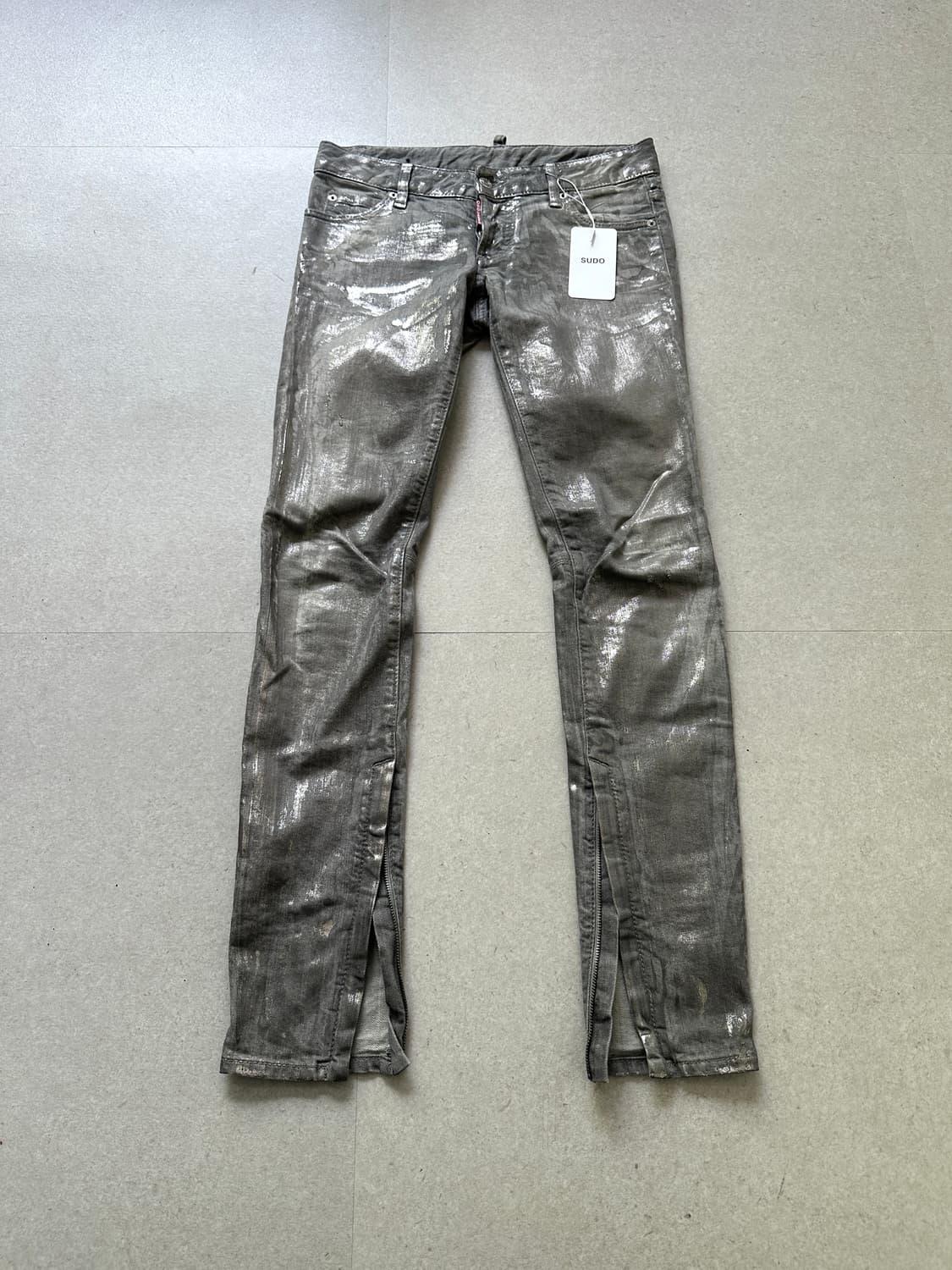 디스퀘어드 2000s 러스티 실버 왁스코팅 슬림진 상품이미지1