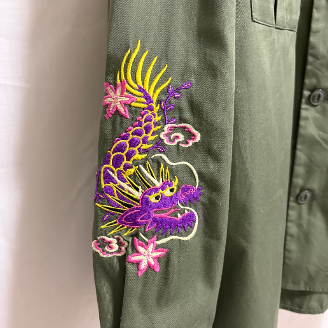 디키즈 오리엔탈 드래곤 자수 워크셔츠 / 카키, M 상품이미지5