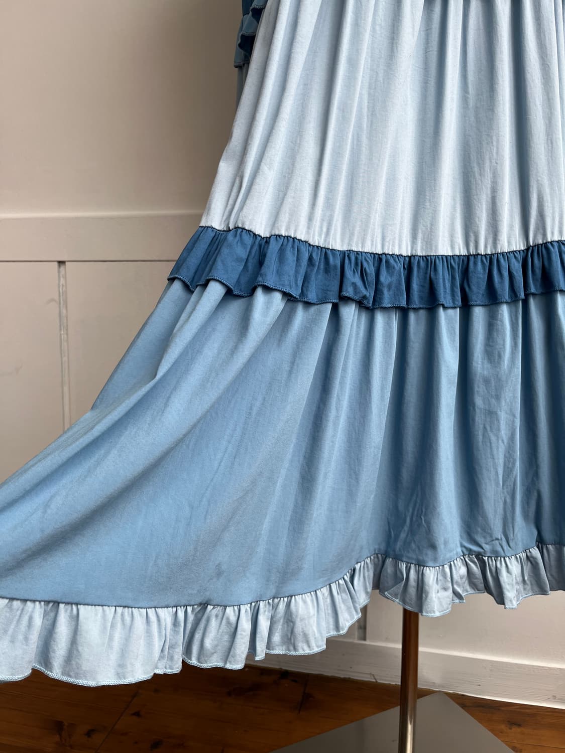 ciady baby 블루 프릴 롱 원피스 상품이미지4