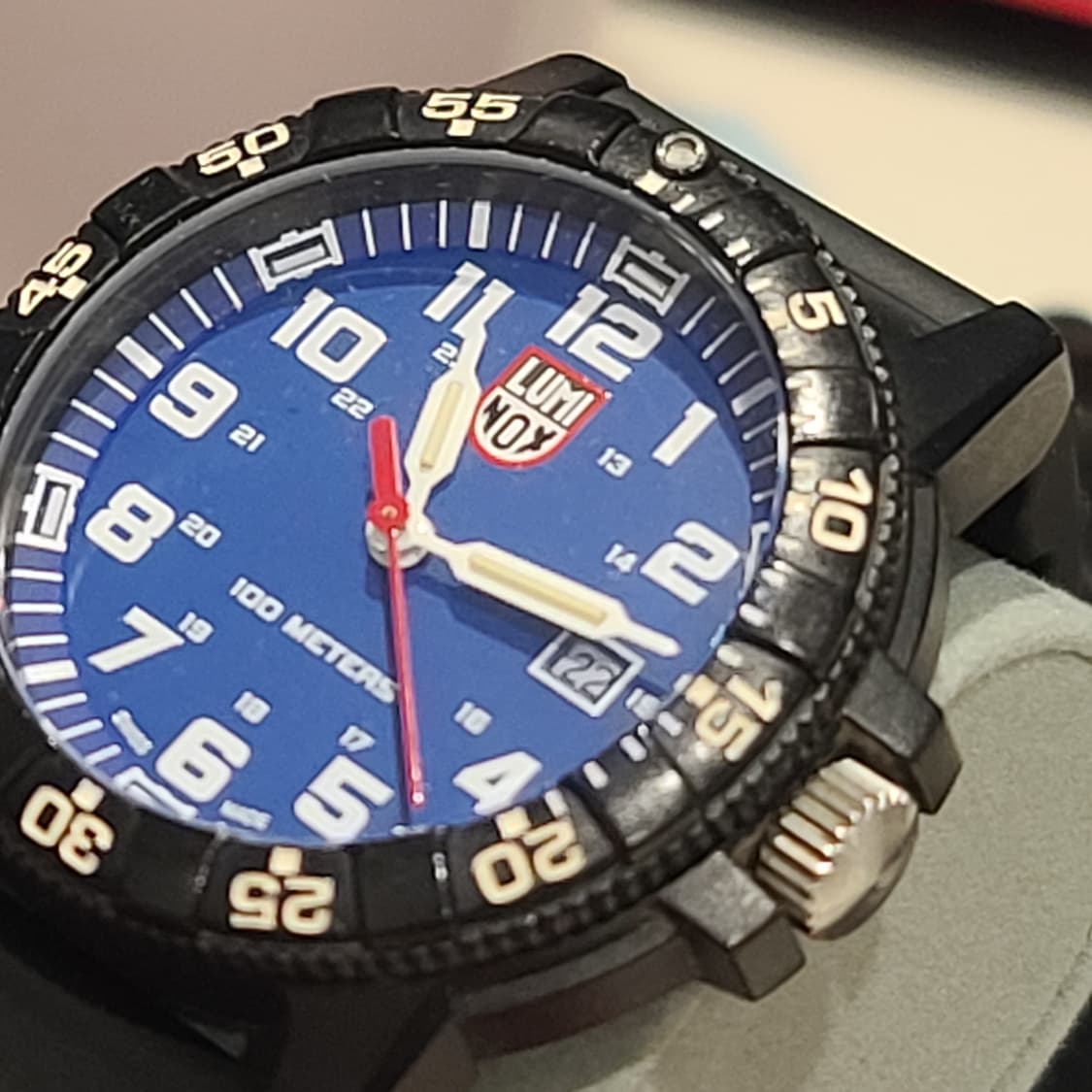 루미녹스  위에야광떨어짐 시계단품  고장x 팝니다! 상품이미지3