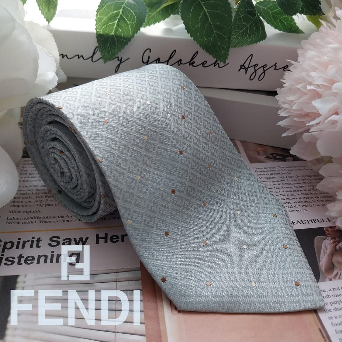 펜디 실크 라이트블루 주카 모노그램 넥타이 9cm A~B등급 K1327
 상품이미지1