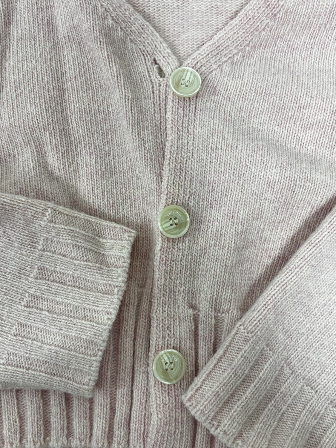 마뗑킴 핑크 니트 가디건 F 상품이미지3