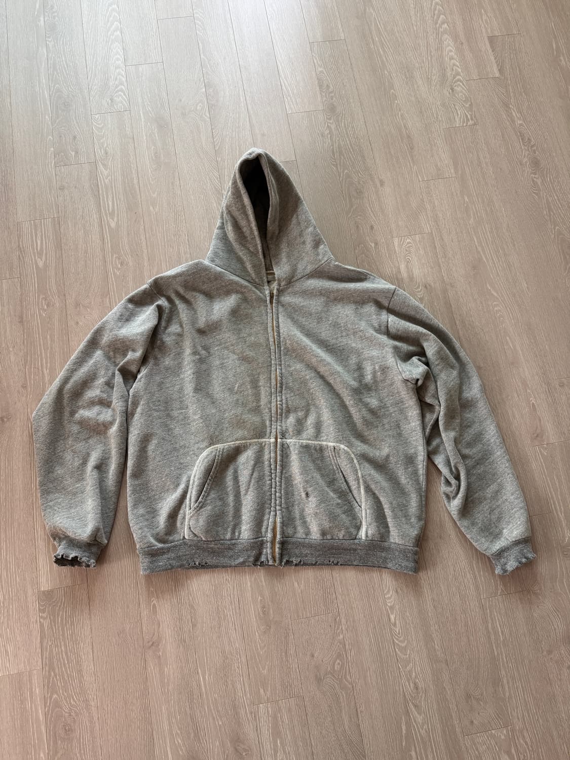 아프레쎄 26SS 빈티지 후드집업 그레이 상품이미지1