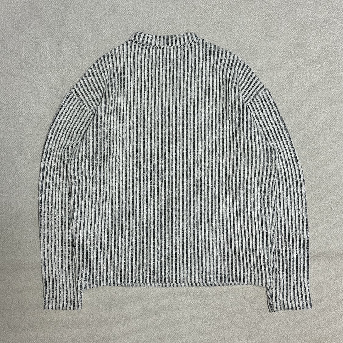 메종미네드 사이드 버튼 부클 니트 상품이미지3