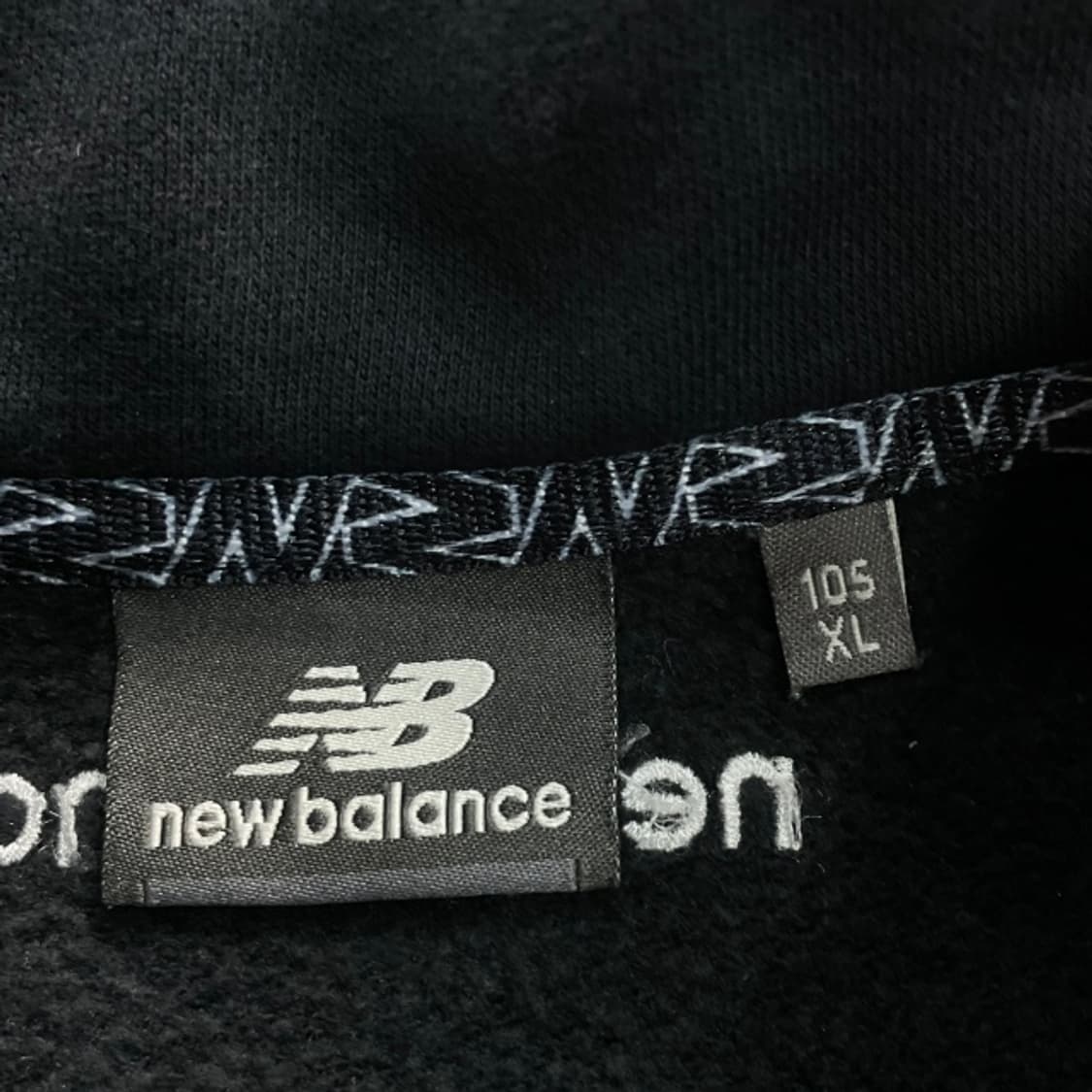 105 뉴발란스 반집업 상품이미지3