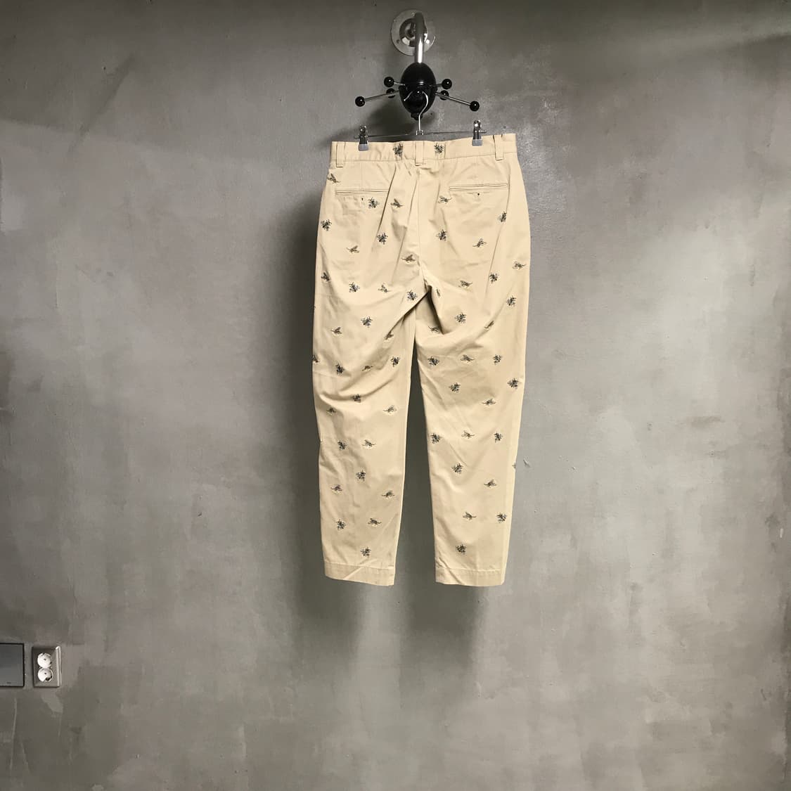 폴로 랄프로렌 베이지 멀티 자수 치노 팬츠 32/30 상품이미지5